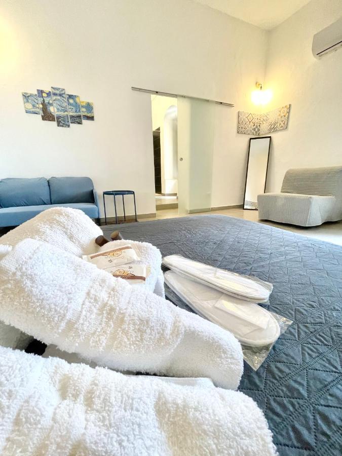 Hercules Suites Noto Bagian luar foto