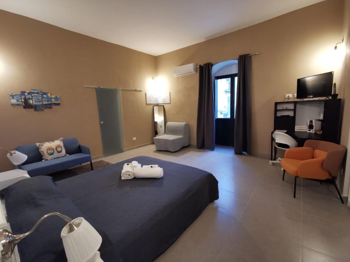 Hercules Suites Noto Bagian luar foto