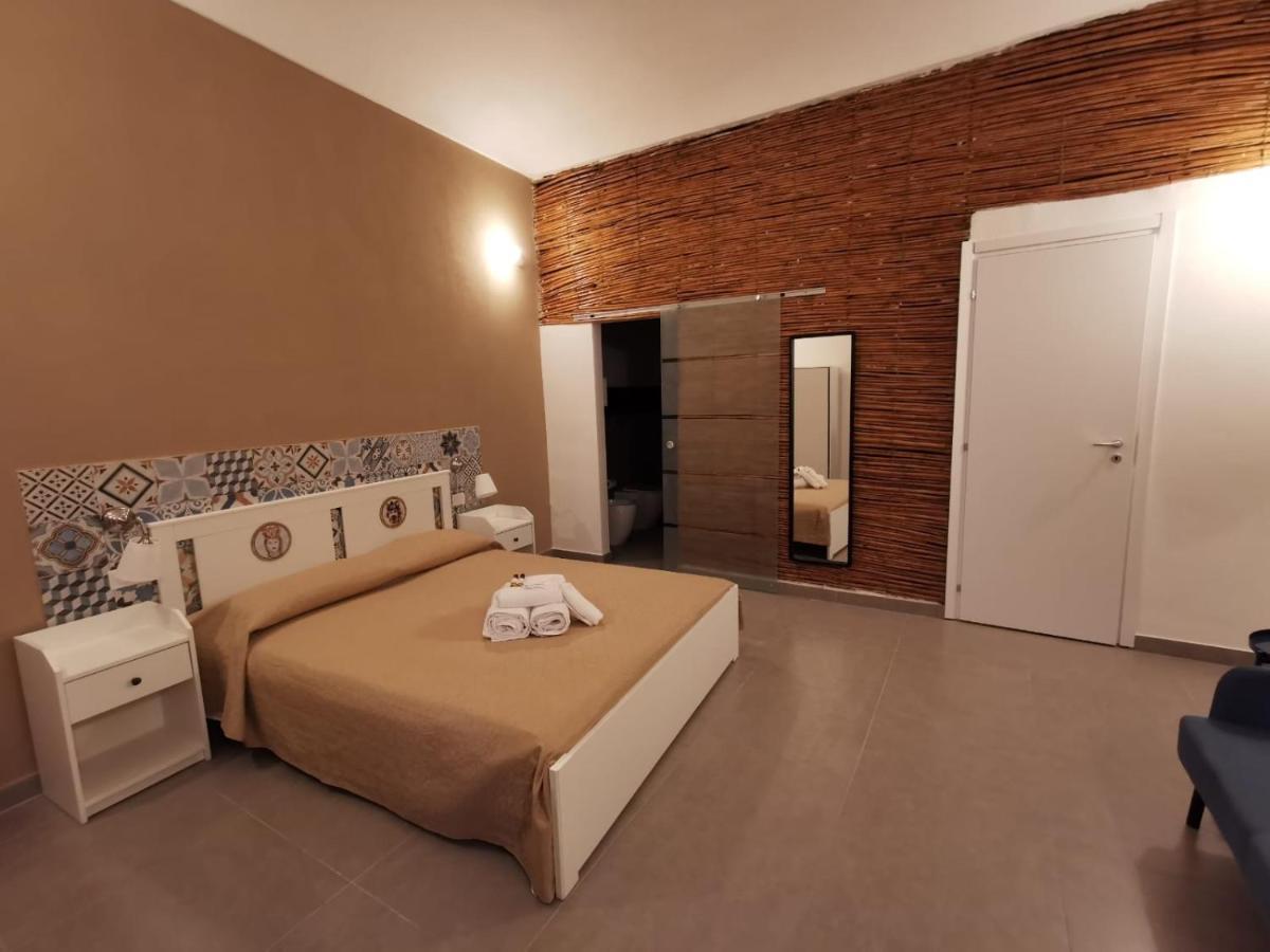 Hercules Suites Noto Bagian luar foto